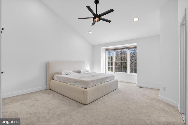 11433 HERITAGE OAK CT, Reston, VA 20194