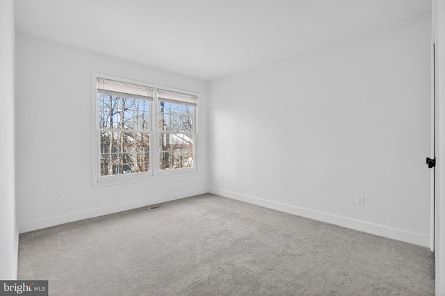 11433 HERITAGE OAK CT, Reston, VA 20194