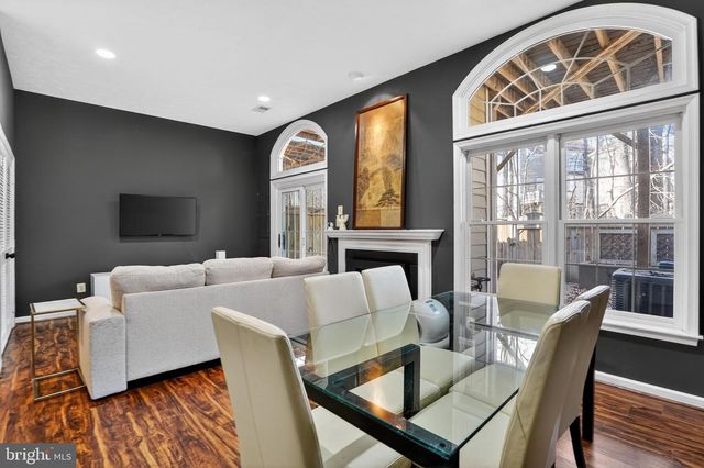 11433 HERITAGE OAK CT, Reston, VA 20194