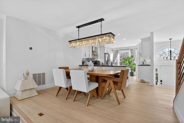 11433 HERITAGE OAK CT, Reston, VA 20194