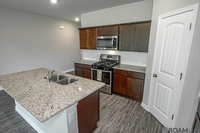 35572 Grovemont Dr, Denham Springs, LA 70706