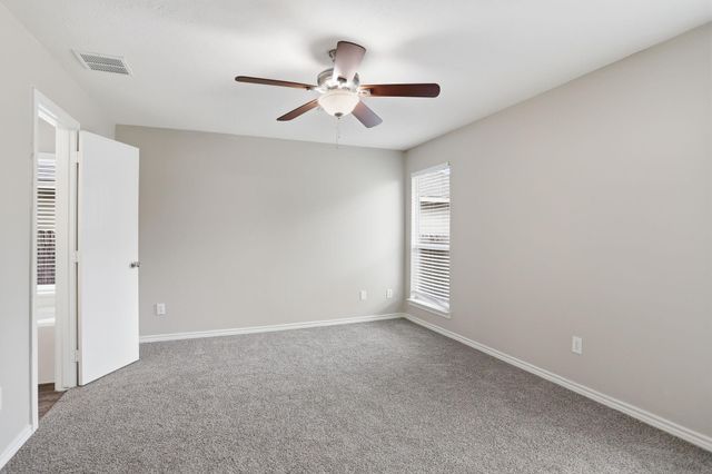2325 Shady Tree Lane, Conroe, TX 77301