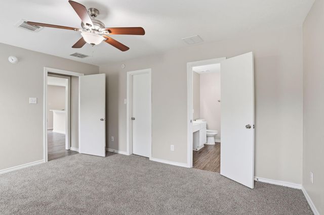 2325 Shady Tree Lane, Conroe, TX 77301