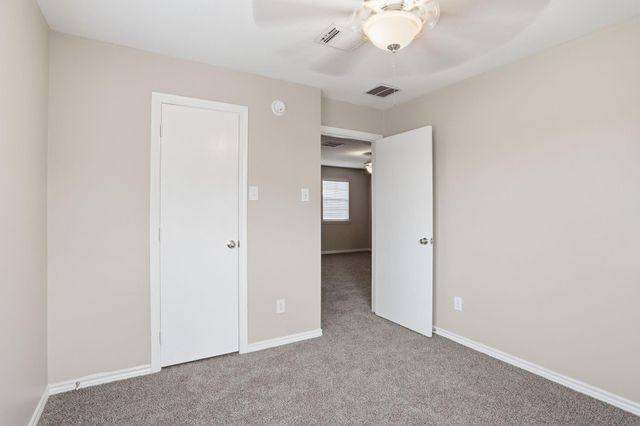 2325 Shady Tree Lane, Conroe, TX 77301