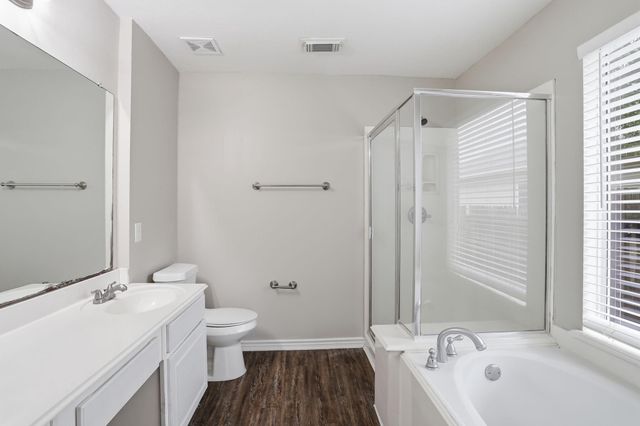 2325 Shady Tree Lane, Conroe, TX 77301