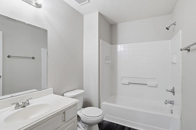 2325 Shady Tree Lane, Conroe, TX 77301