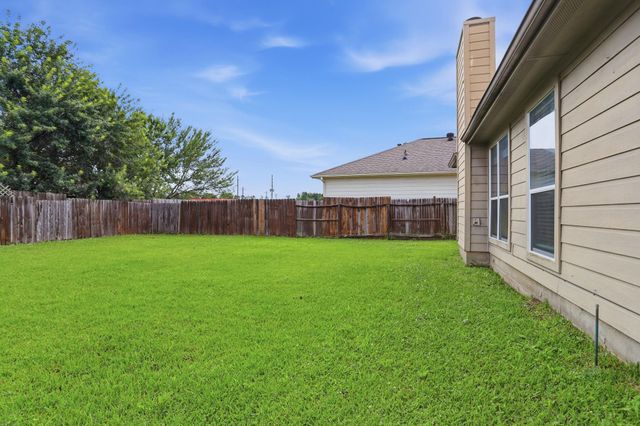 2325 Shady Tree Lane, Conroe, TX 77301