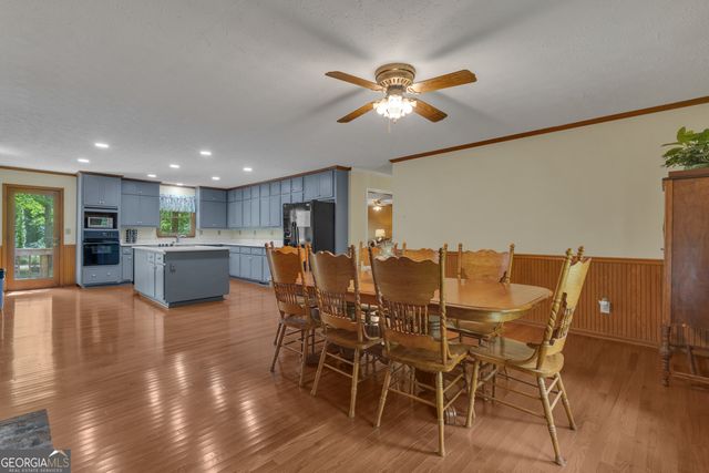 154 Tanglewood Lane, Sharpsburg, GA 30277