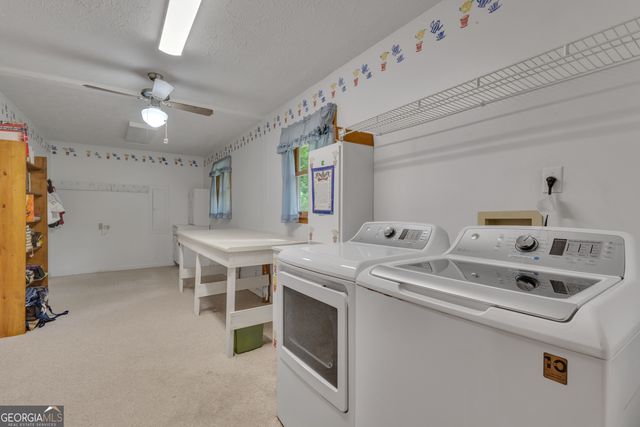 154 Tanglewood Lane, Sharpsburg, GA 30277