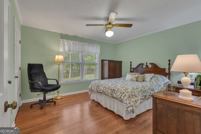 154 Tanglewood Lane, Sharpsburg, GA 30277