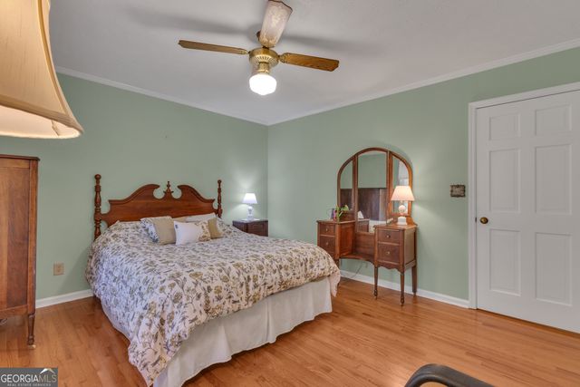 154 Tanglewood Lane, Sharpsburg, GA 30277