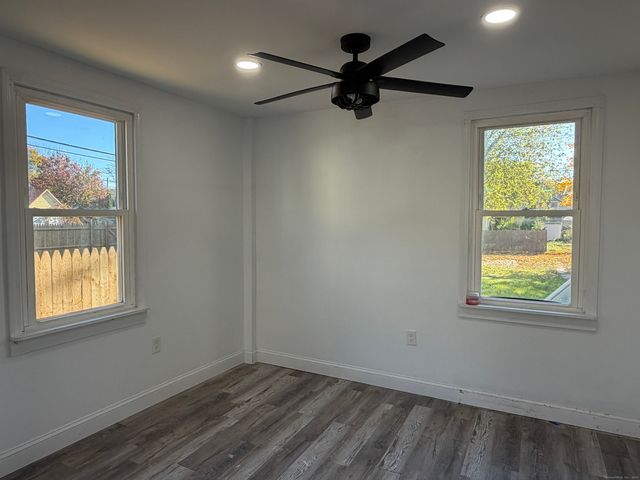 303 Central Avenue, Norwich, CT 06360