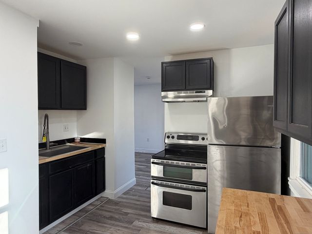 303 Central Avenue, Norwich, CT 06360