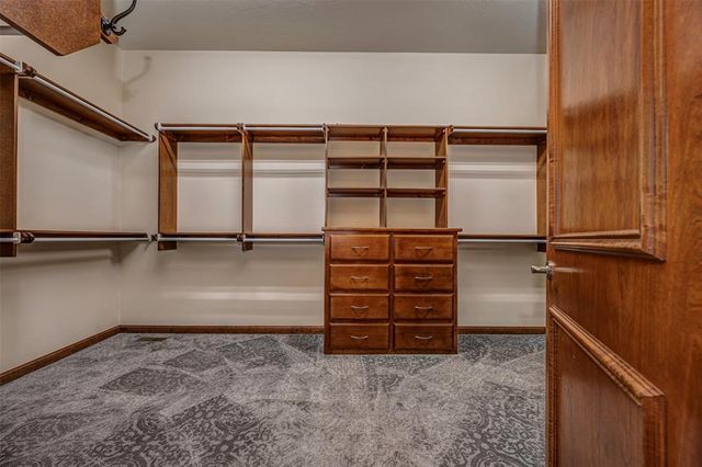 6821 Cypress Hollow, Edmond, OK 73034