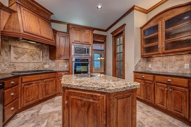 6821 Cypress Hollow, Edmond, OK 73034