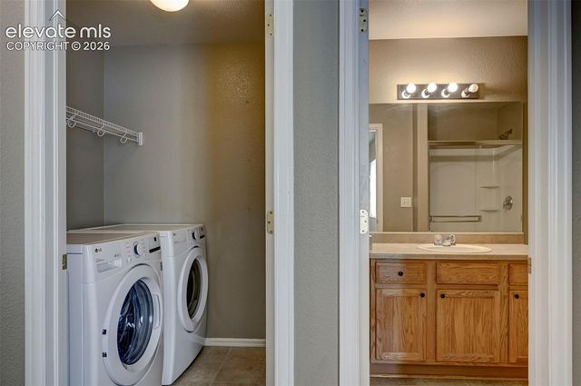 863 Red Thistle View, Colorado Springs, CO 80916