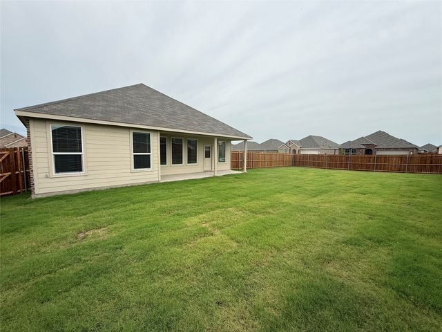 5105 Auburn Trace Lane, Princeton, TX 75407