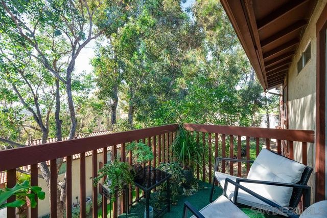 32036 Del Cielo Oeste 4B, Bonsall, CA 92003