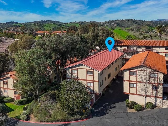 32036 Del Cielo Oeste 4B, Bonsall, CA 92003