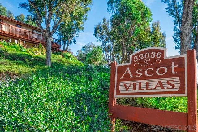 32036 Del Cielo Oeste 4B, Bonsall, CA 92003