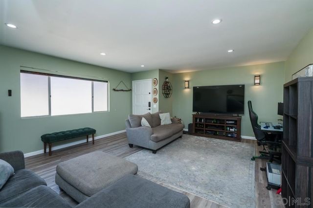 32036 Del Cielo Oeste 4B, Bonsall, CA 92003