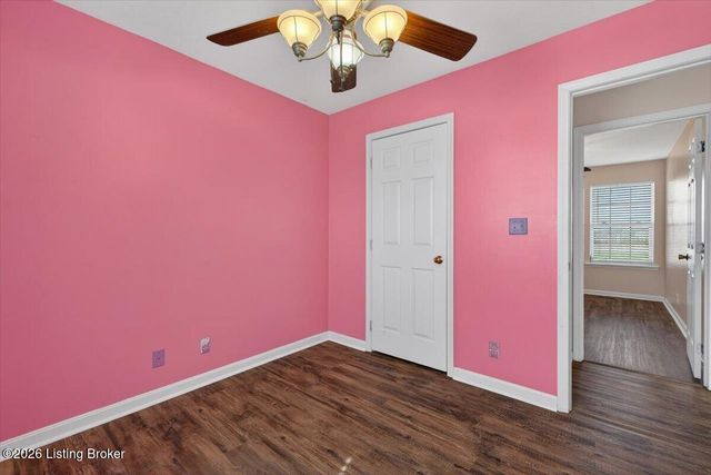 645 Forest Ridge Dr, Mt Washington, KY 40047