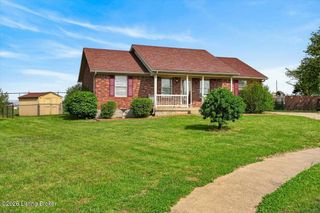 645 Forest Ridge Dr, Mt Washington, KY 40047
