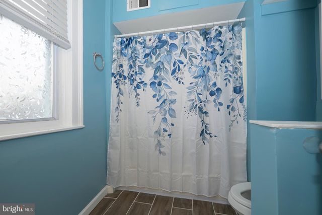 230 N MAIN ST, Bernville, PA 19506