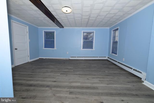 230 N MAIN ST, Bernville, PA 19506