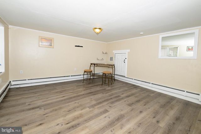 230 N MAIN ST, Bernville, PA 19506