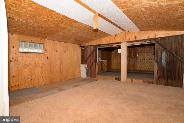 230 N MAIN ST, Bernville, PA 19506