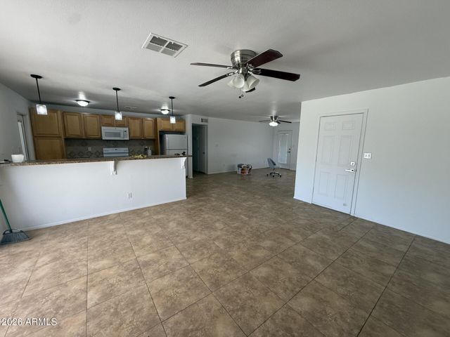 3321 W Cholla Street, Phoenix, AZ 85029