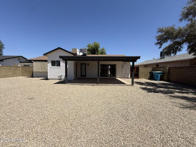 3321 W Cholla Street, Phoenix, AZ 85029