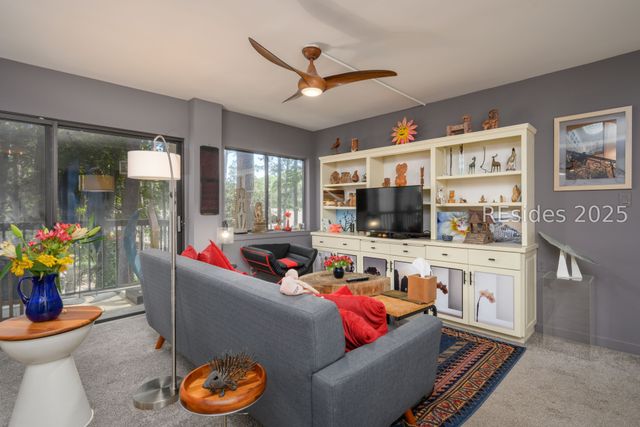 300 Woodhaven Dr Apt 1305, Hilton Head Island, SC 29928