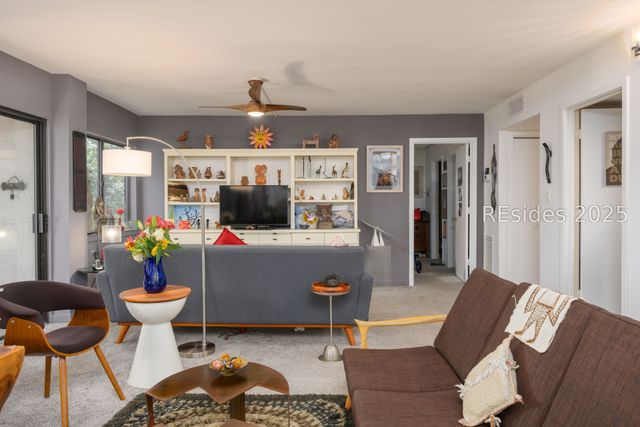 300 Woodhaven Dr Apt 1305, Hilton Head Island, SC 29928