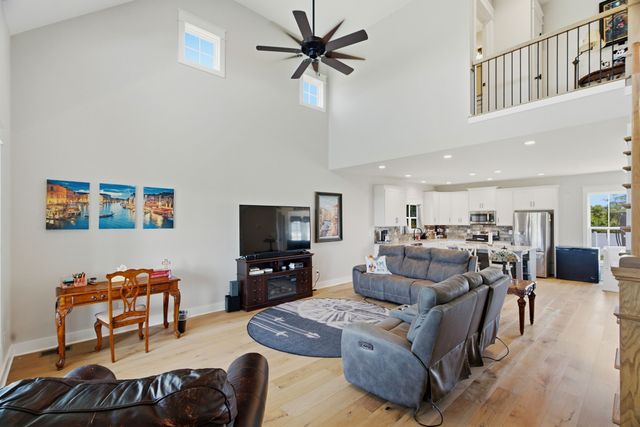8934 Cedar Grove Rd, Cross Plains, TN 37049