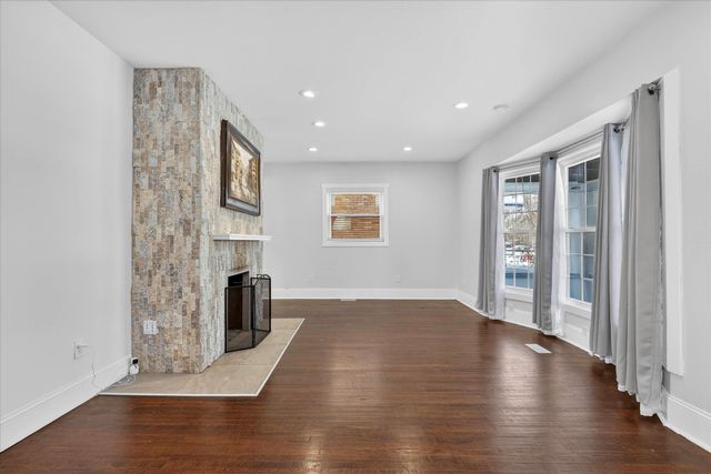 1234 Prospect Avenue SE, Grand Rapids, MI 49507