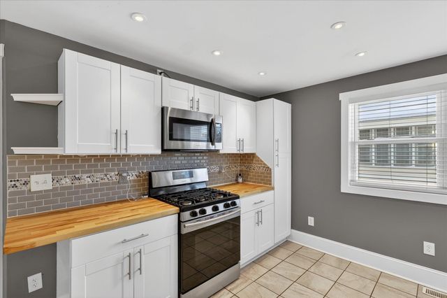 1234 Prospect Avenue SE, Grand Rapids, MI 49507