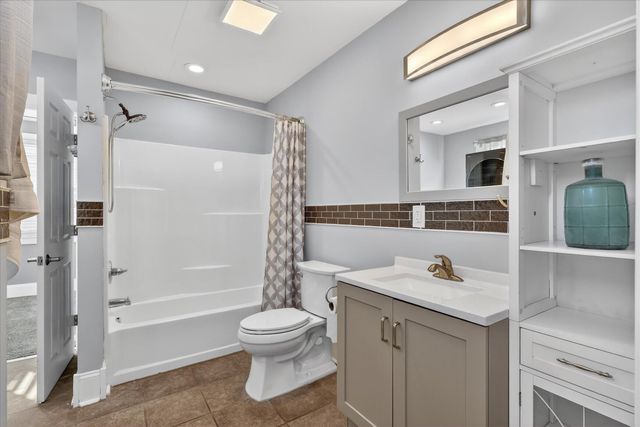 1234 Prospect Avenue SE, Grand Rapids, MI 49507