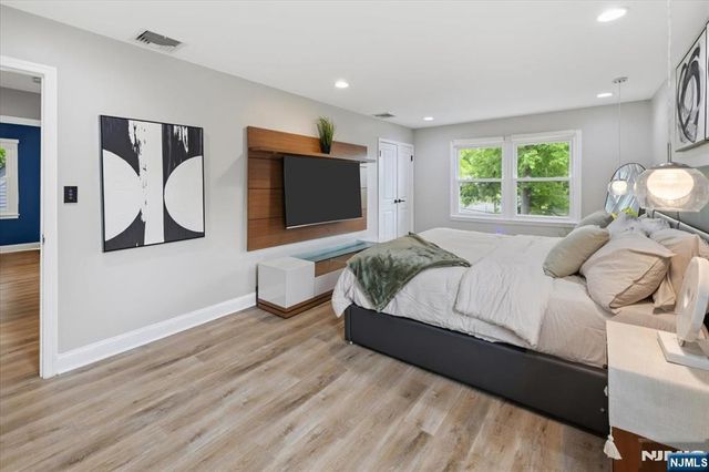 11 Nottingham, West Orange, NJ 07052