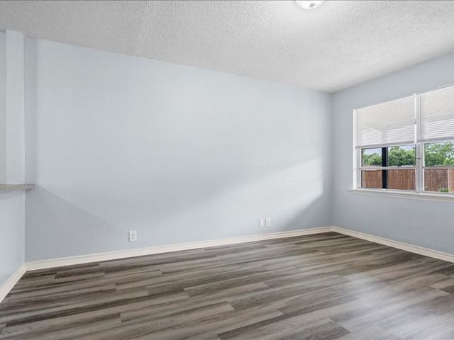 2632 Emerald Drive, Mesquite, TX 75150