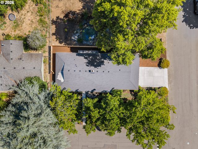 5703 MONTANA Ln, Vancouver, WA 98661