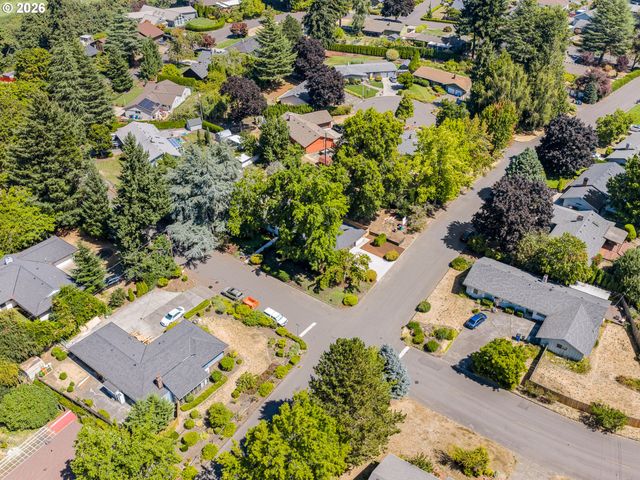 5703 MONTANA Ln, Vancouver, WA 98661