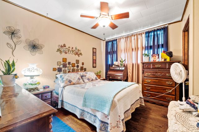 601 North Pine Street, Humansville, MO 65674