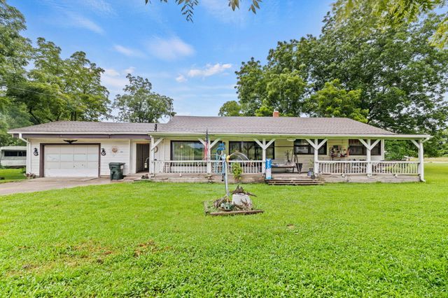 601 North Pine Street, Humansville, MO 65674