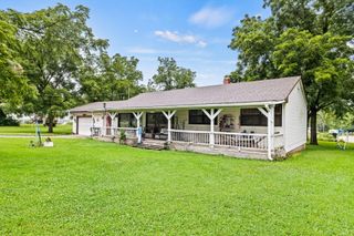 601 North Pine Street, Humansville, MO 65674
