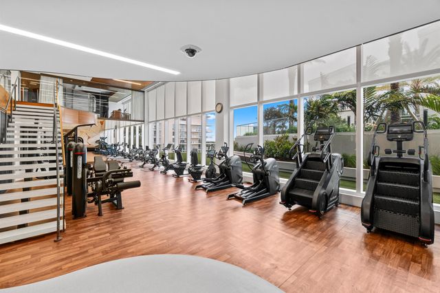 200 SE Mizner Boulevard 216, Boca Raton, FL 33432