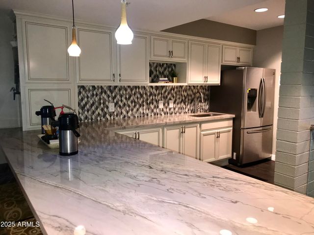 1701 E Colter Street Unit 310, Phoenix, AZ 85016