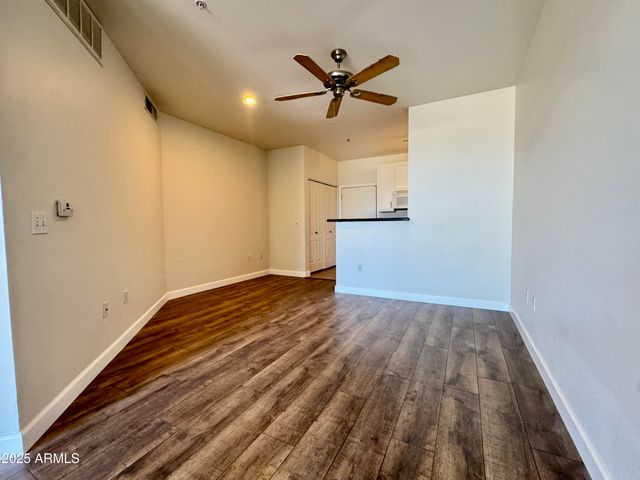 1701 E Colter Street Unit 310, Phoenix, AZ 85016