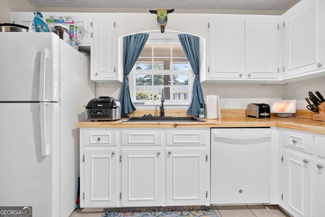 135 Dennis Drive APT 5, Athens, GA 30605
